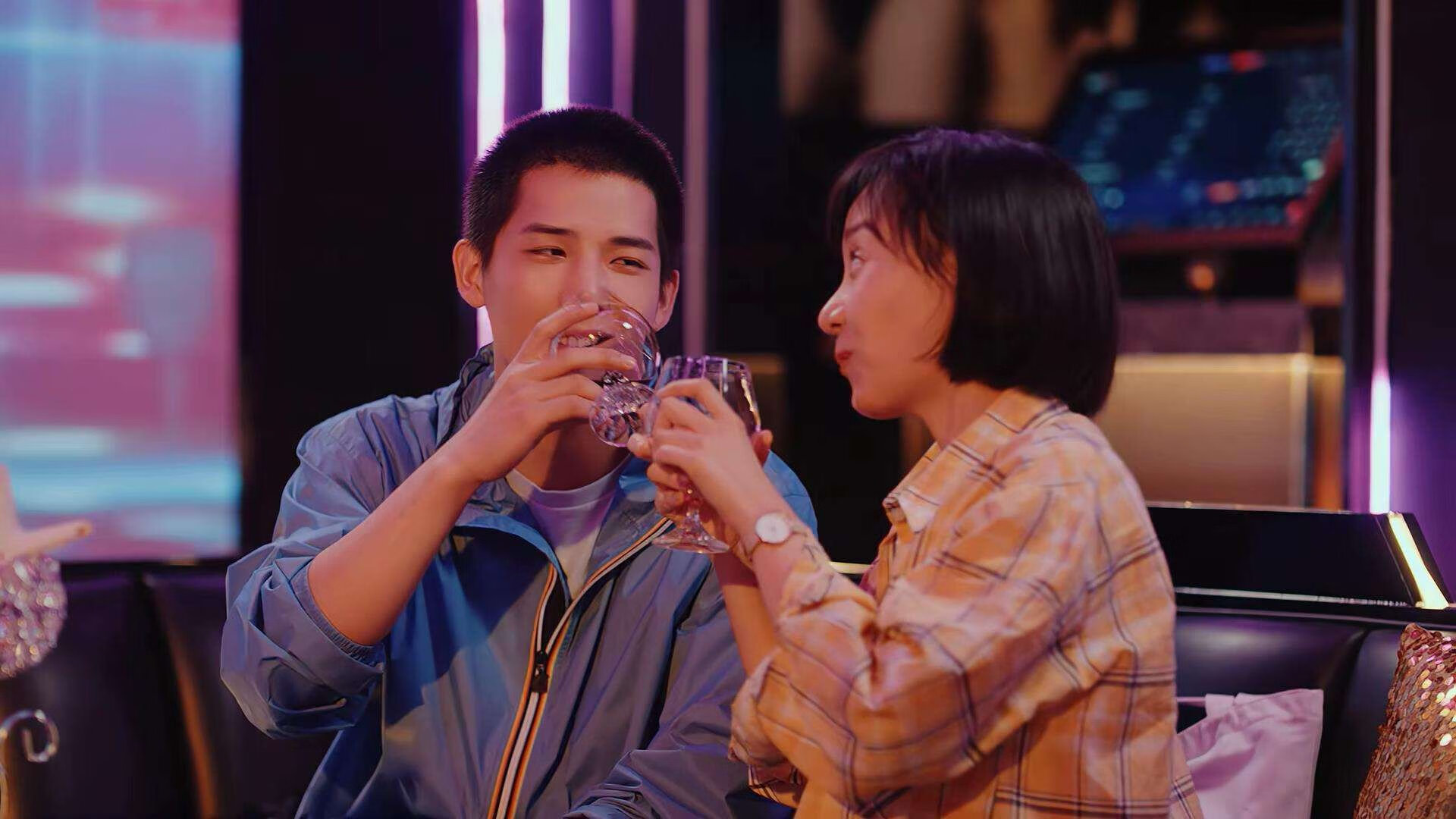 赛事开始前的新闻发布,预热气氛浓厚,赛事新闻稿范文