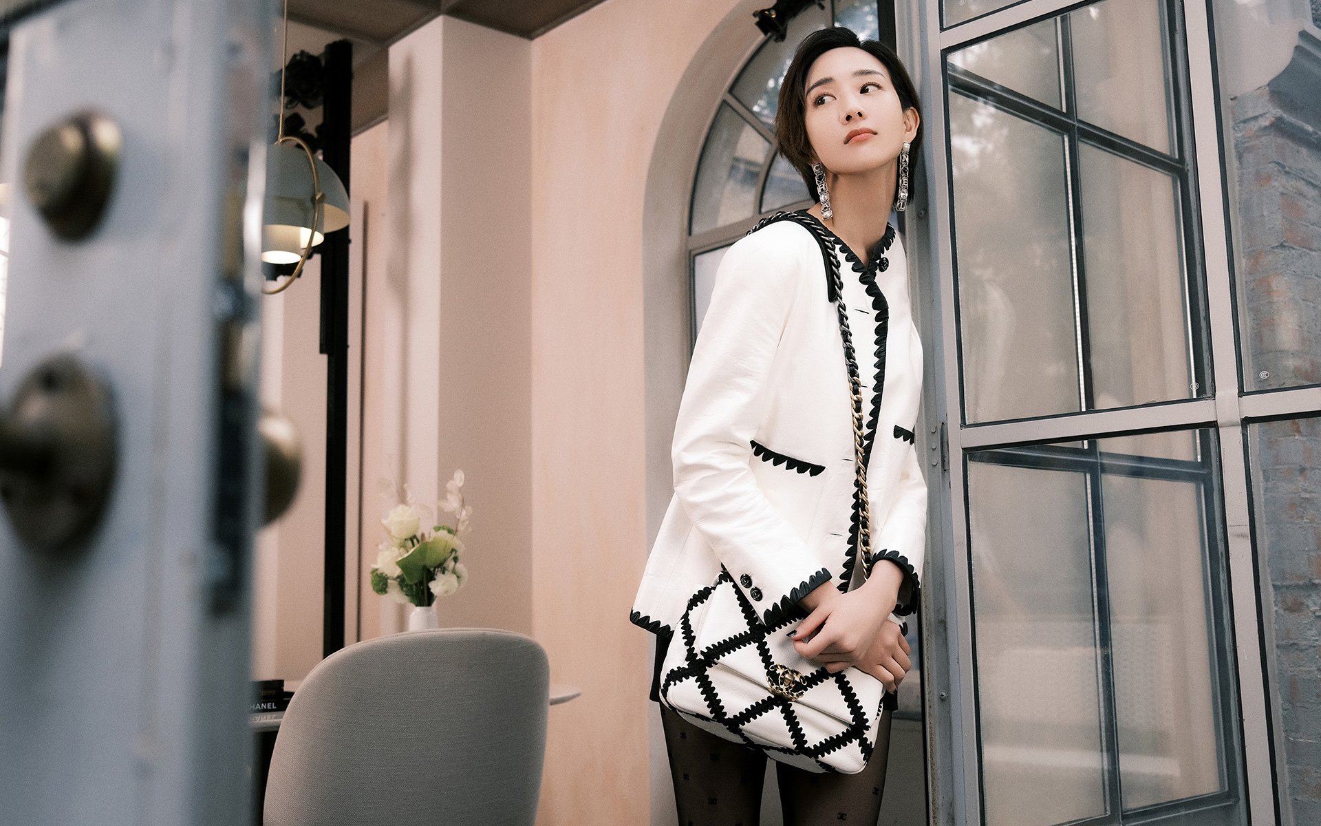 阿尔·哈姆达乌伊在巴黎奥运会男足比赛中表现出色,哈马姆vs阿尔加