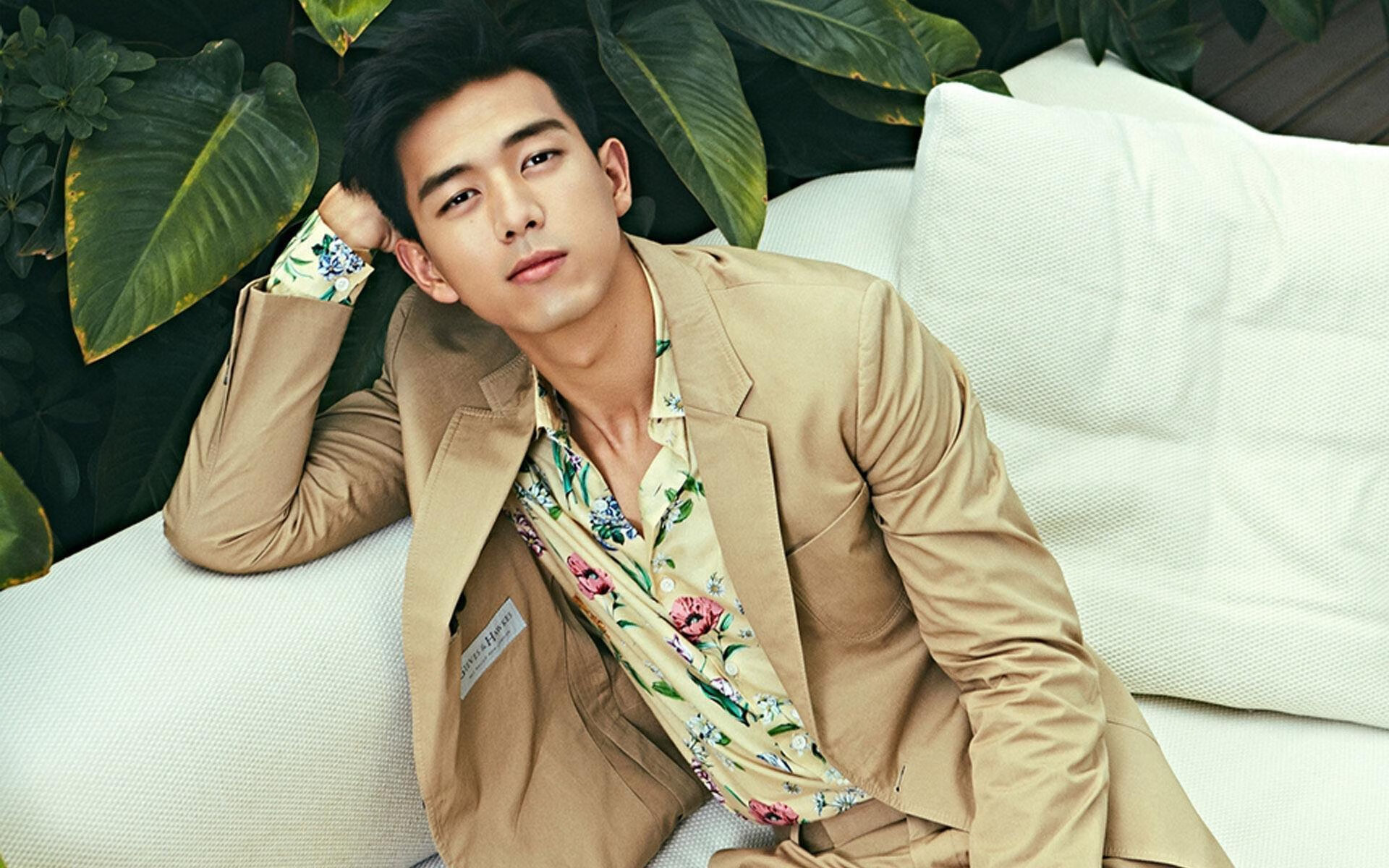 勇士后卫在训练中实现极限变向过人,勇士后卫是谁